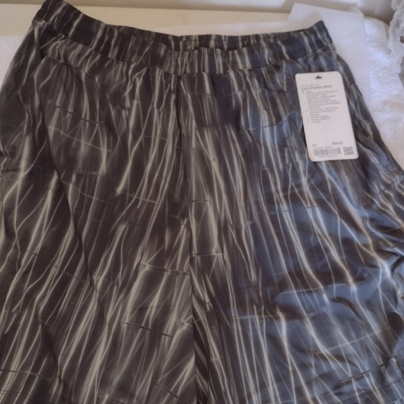 lululemon athletica Other - Lululemon pace breaker shorts